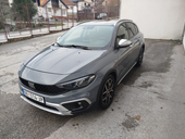 Fiat Tipo CROS