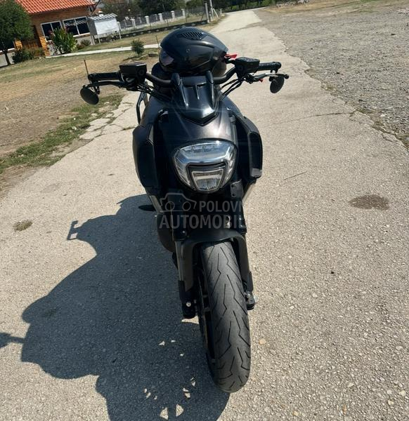 Ducati Diavel