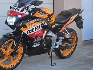 Honda cbr 125 r