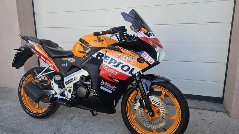 Honda cbr 125 r