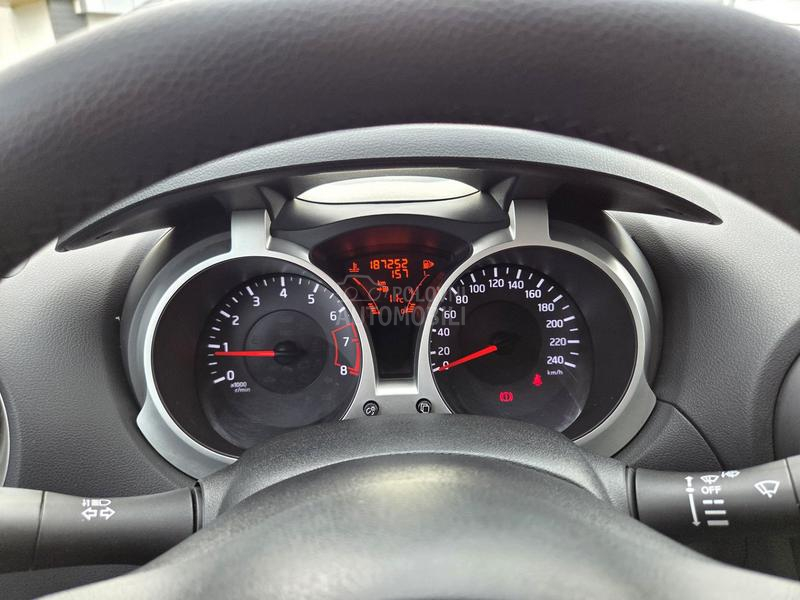 Nissan Juke /1.6i iz CH/