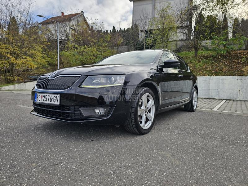 Škoda Octavia 2.0TDI ELEGANCE