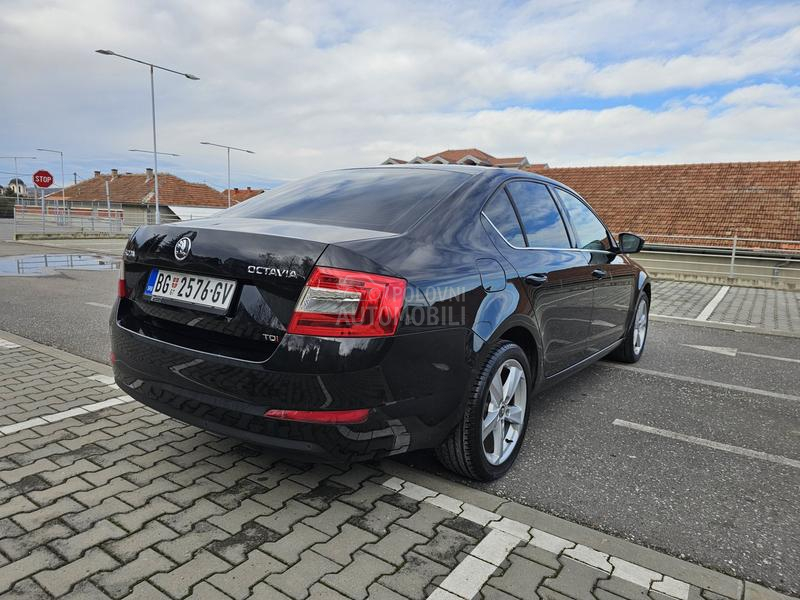 Škoda Octavia 2.0TDI ELEGANCE