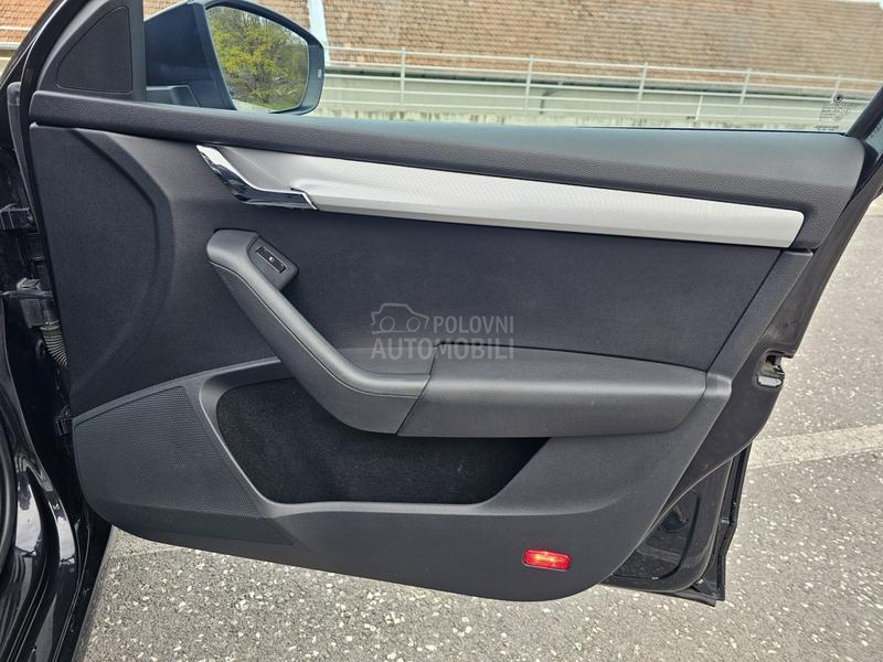 Škoda Octavia 2.0TDI ELEGANCE