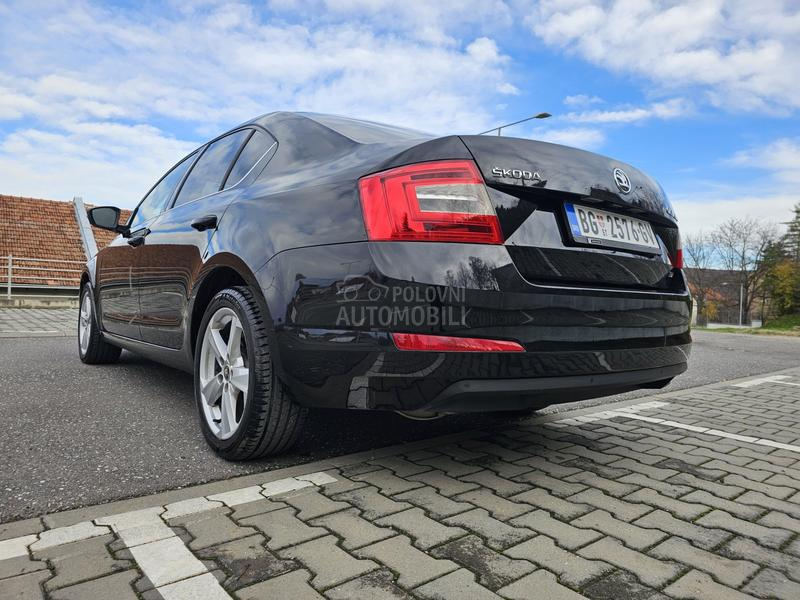 Škoda Octavia 2.0TDI ELEGANCE