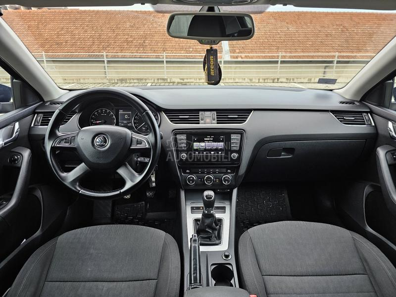 Škoda Octavia 2.0TDI ELEGANCE