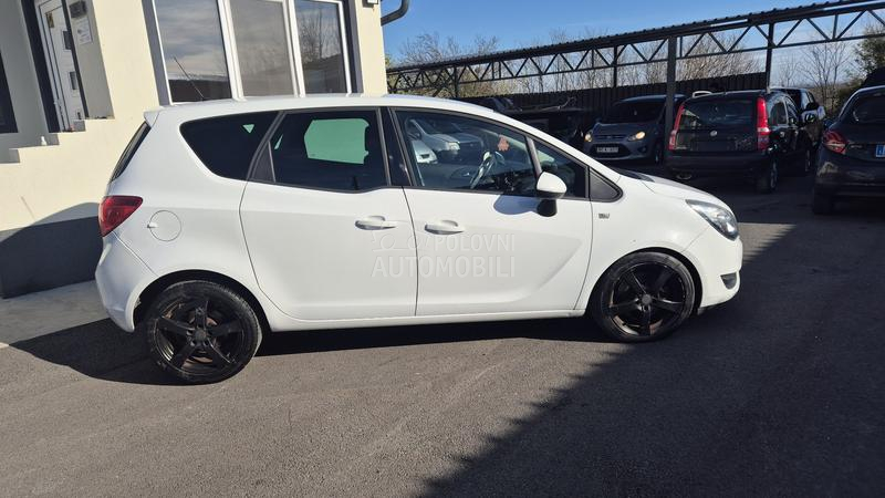 Opel Meriva 1.6CDTI N1 BEZ PDV