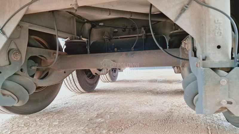 Fruhauf FST 4 FC, hladnjača