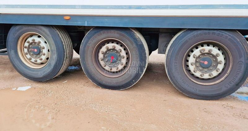 Fruhauf FST 4 FC, hladnjača