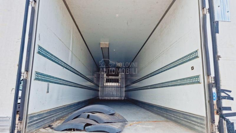 Fruhauf FST 4 FC, hladnjača