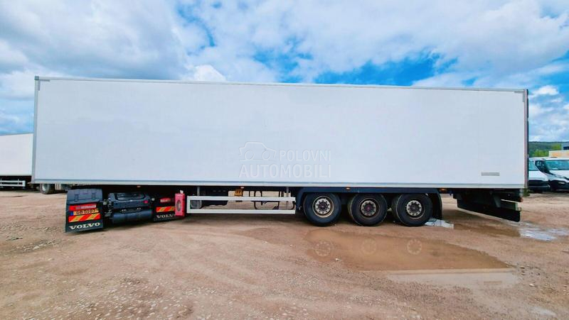 Fruhauf FST 4 FC, hladnjača