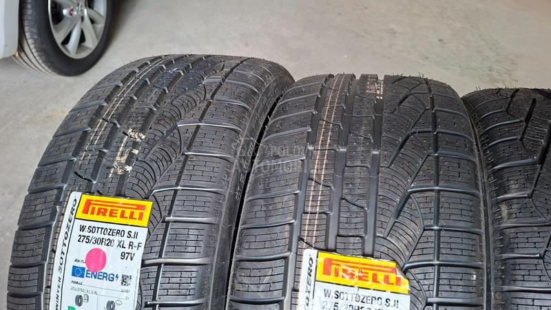 Pirelli 275/30 R20 Zimska