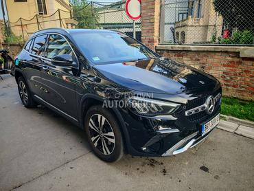 Mercedes Benz GLA 180 Progressive 7g-DCT