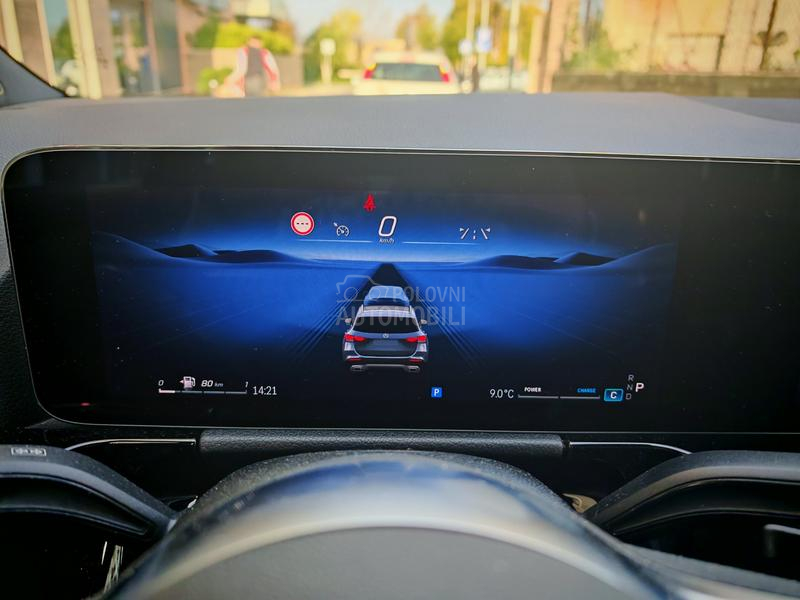 Mercedes Benz GLA 180 Progressive 7g-DCT