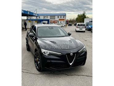 Alfa Romeo Stelvio QUADRIFOGLIO Q4
