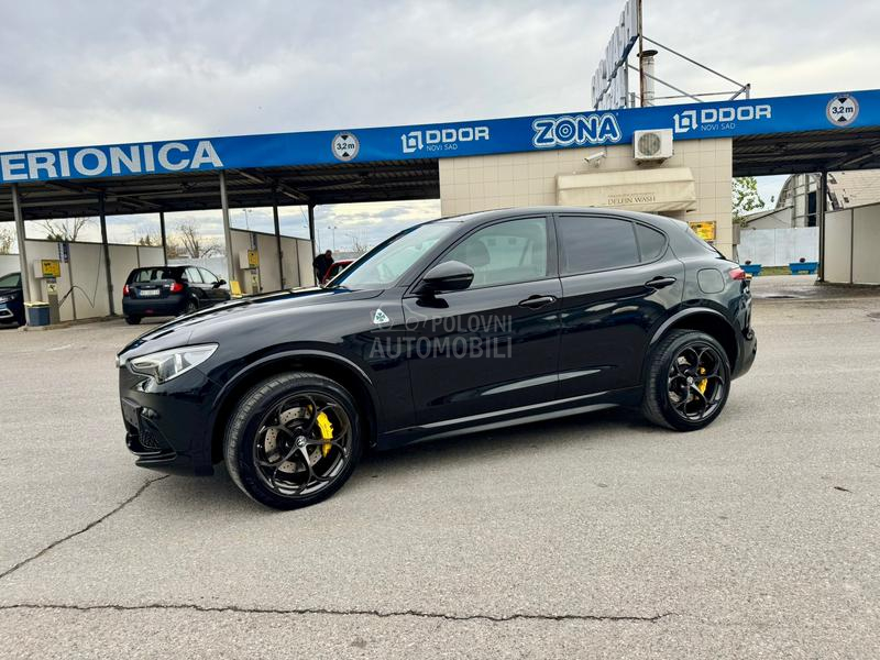 Alfa Romeo Stelvio QUADRIFOGLIO Q4