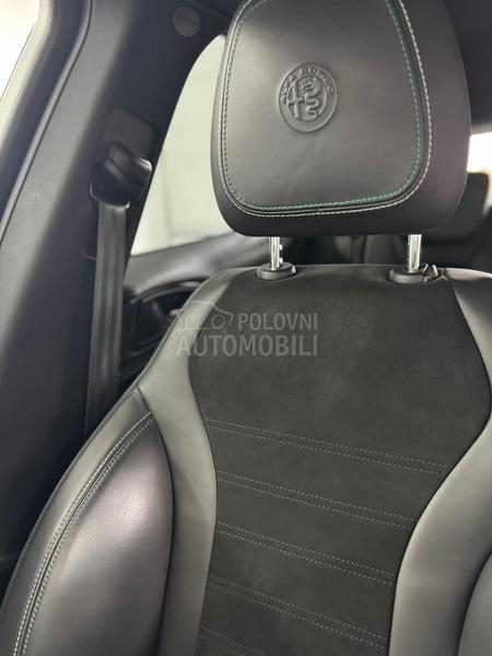 Alfa Romeo Stelvio QUADRIFOGLIO Q4