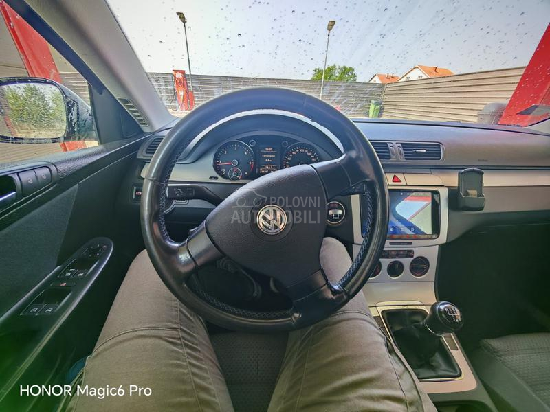 Volkswagen Passat B6 2.0 tdi