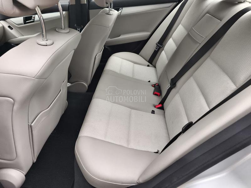 Mercedes Benz C 200 AVANGARD