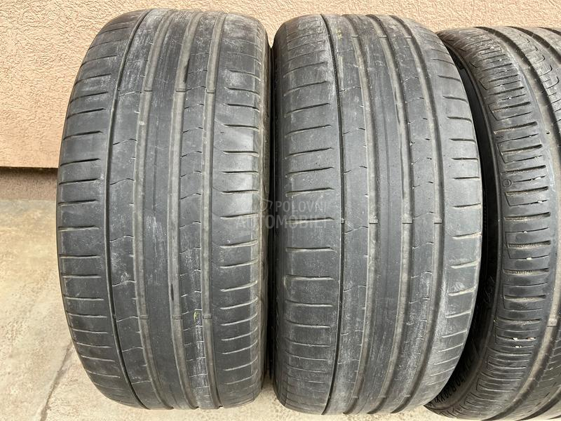 Pirelli 245/35 R20 Letnja
