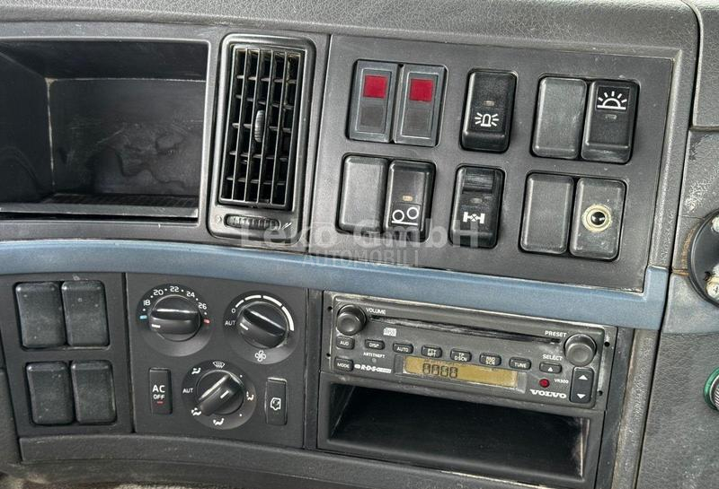 Volvo FM 400,6x4,kamion s kukom