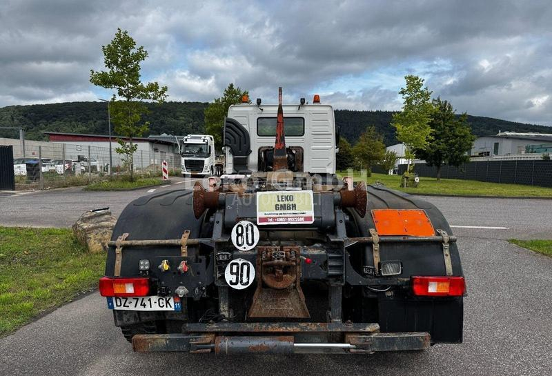 Volvo FM 400,6x4,kamion s kukom