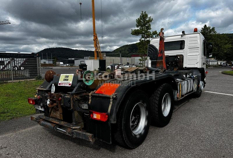 Volvo FM 400,6x4,kamion s kukom