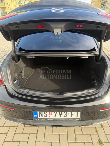 Mercedes Benz E 400 4 MATIC