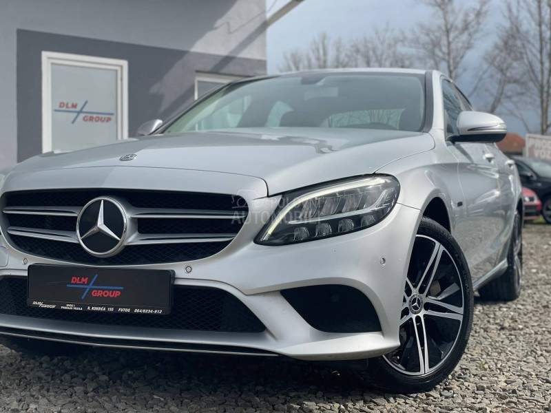 Mercedes Benz C 300 de EQ-POWER