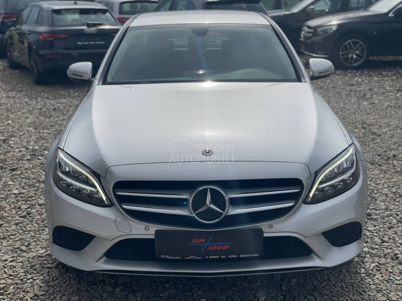 Mercedes Benz C 300 de EQ-POWER
