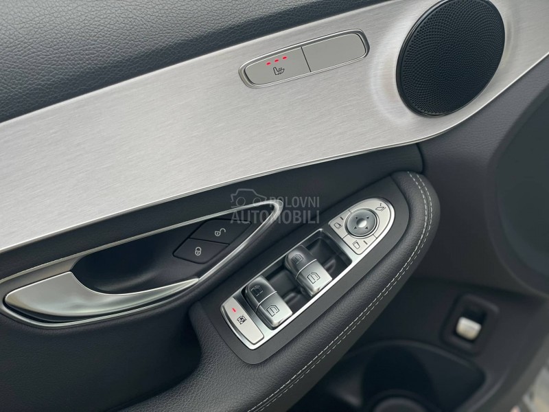 Mercedes Benz C 300 de EQ-POWER