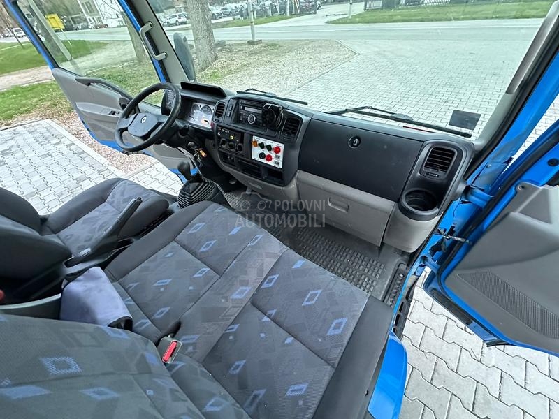 Renault MAXITY KORPA 12m