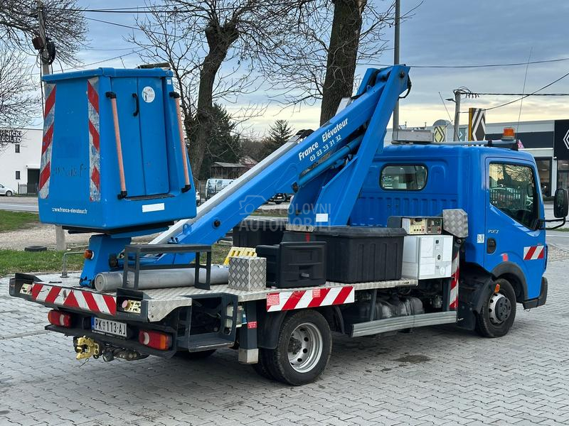 Renault MAXITY KORPA 12m