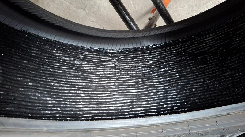 Bridgestone 255/50 R19 Zimska