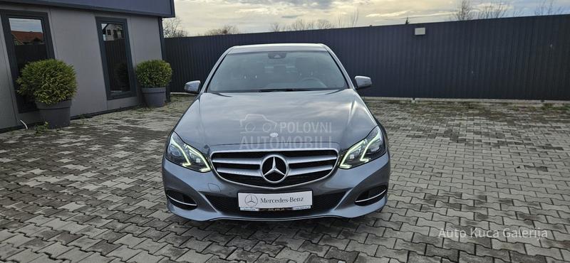 Mercedes Benz E 220 E 220