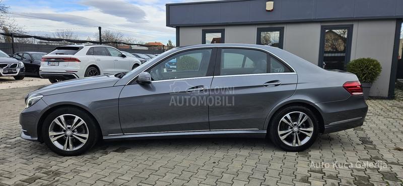 Mercedes Benz E 220 E 220