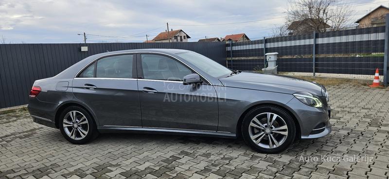 Mercedes Benz E 220 E 220