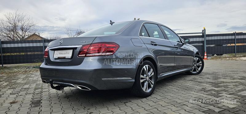 Mercedes Benz E 220 E 220