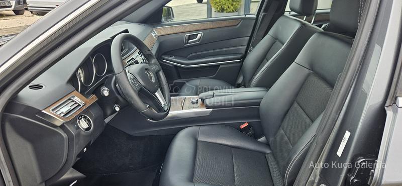 Mercedes Benz E 220 E 220