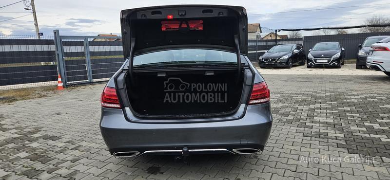 Mercedes Benz E 220 E 220