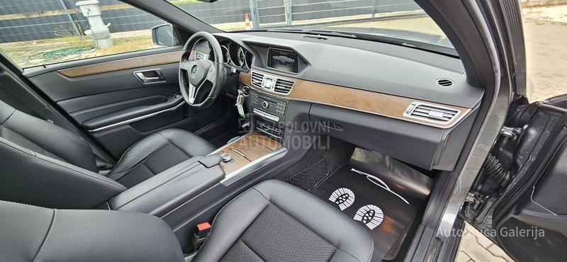 Mercedes Benz E 220 E 220