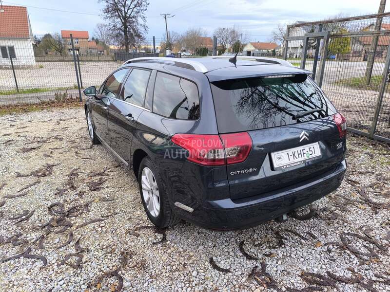 Citroen C5 2.0hdi  N A V I