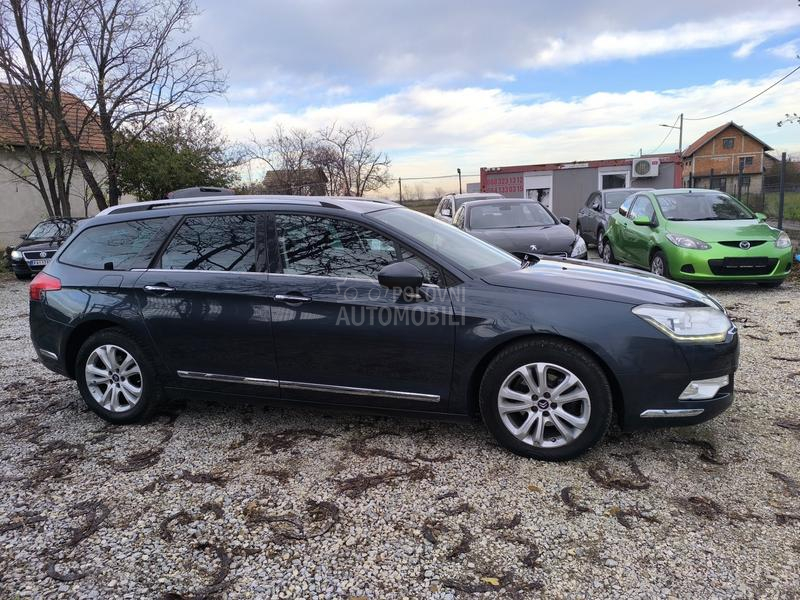 Citroen C5 2.0hdi  N A V I
