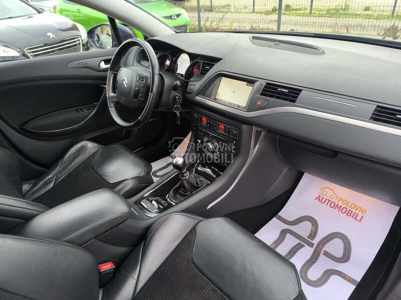 Citroen C5 2.0hdi  N A V I