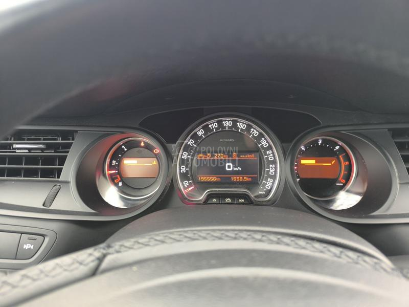 Citroen C5 2.0hdi  N A V I