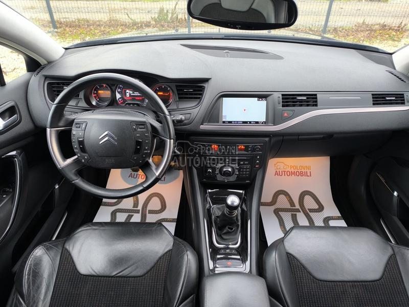 Citroen C5 2.0hdi  N A V I