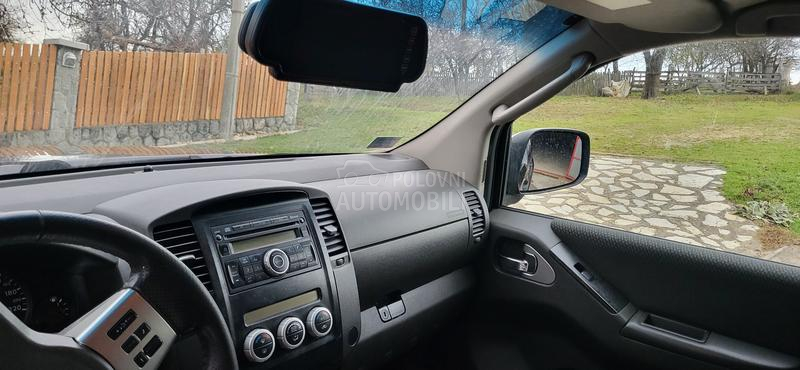 Nissan Navara 2,5