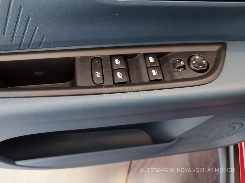 Fiat Grande Panda 1.2 MHEV ICON