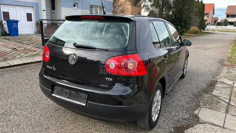 Volkswagen Golf 5 1.9TDi