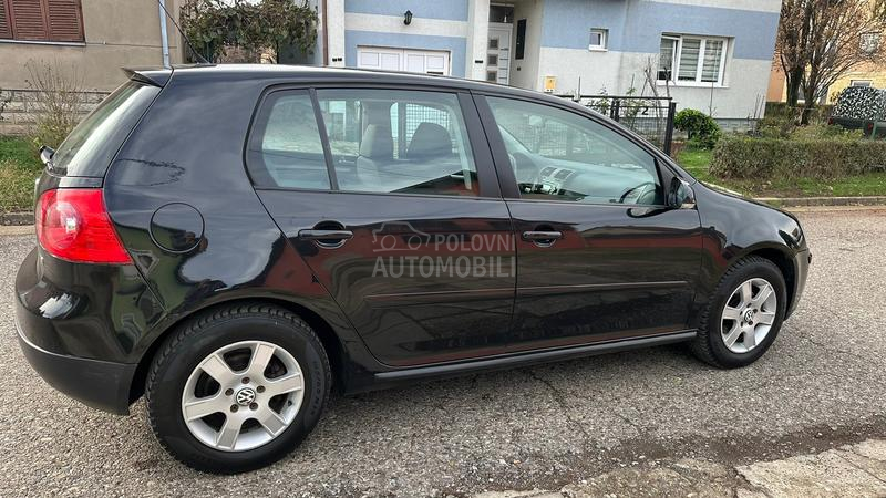 Volkswagen Golf 5 1.9TDi